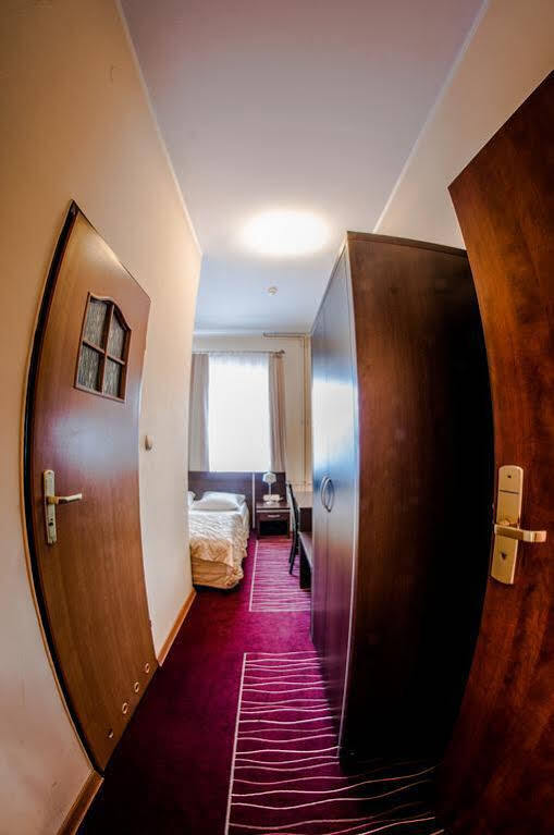 Royal Kompleks Hotell Rabka-Zdrój Eksteriør bilde